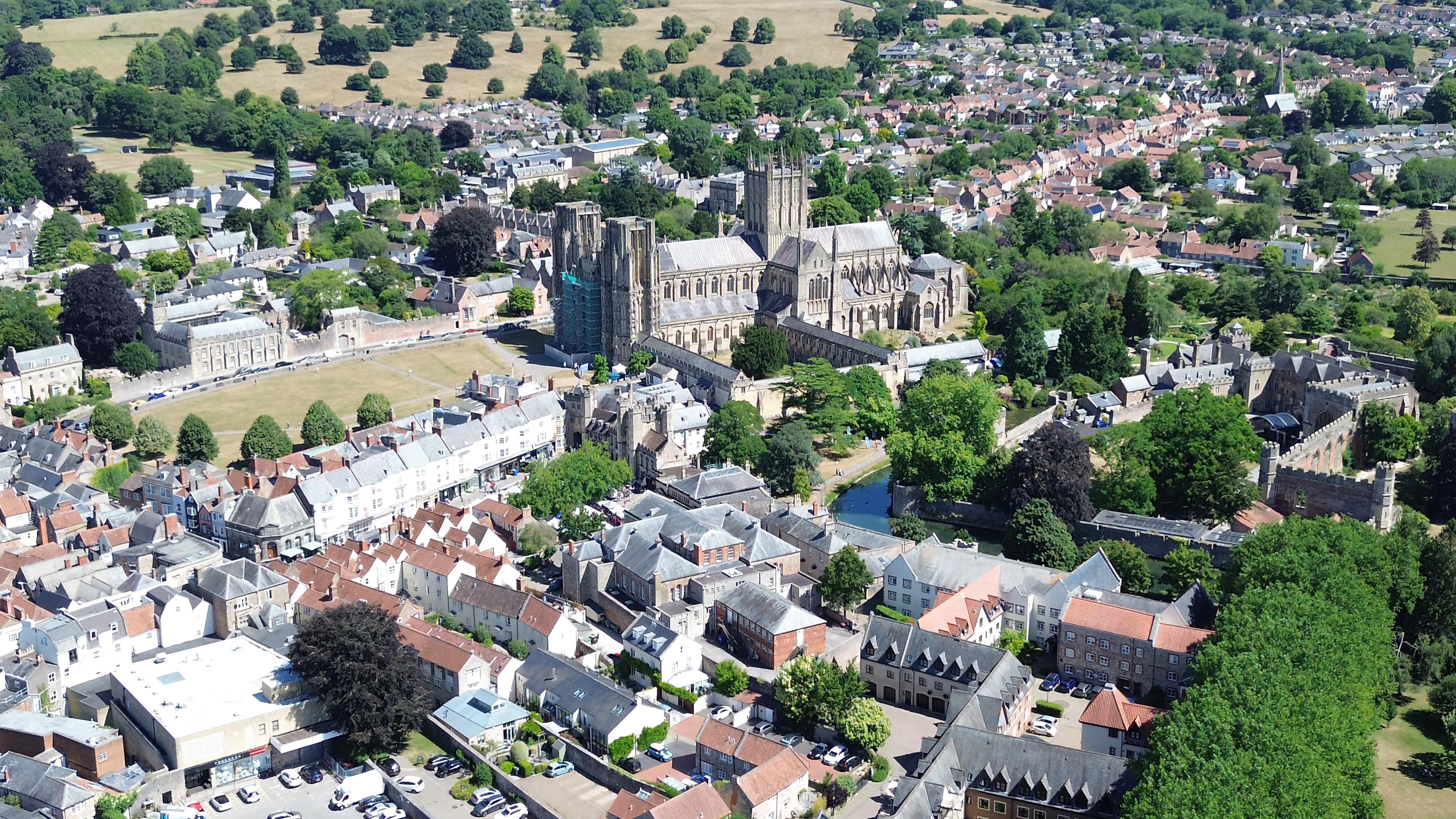 Wells – City Guide, UK