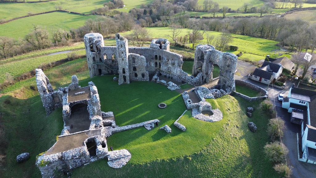 Llawhaden Castle, Wales